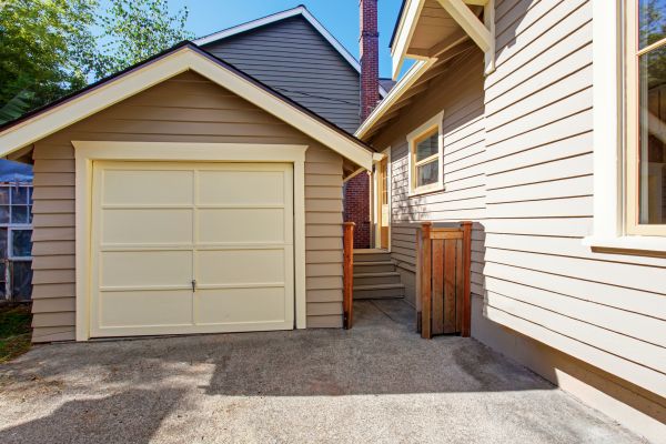Garage Siding Replacement in Santa Fe