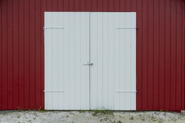 Pole Barn Siding Installation in Santa Fe