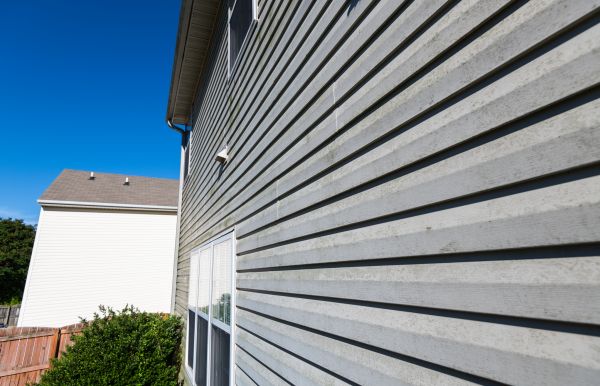 Cost of Vinyl Siding Panel Replacement in Santa Fe